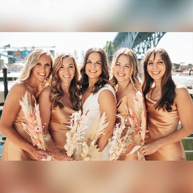 dried floral bouquet